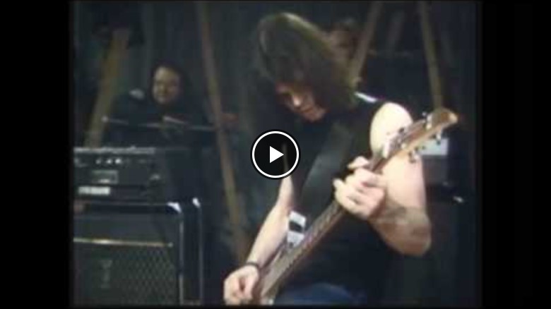 Johnny Winter – amazing guitar & bass only jammsession