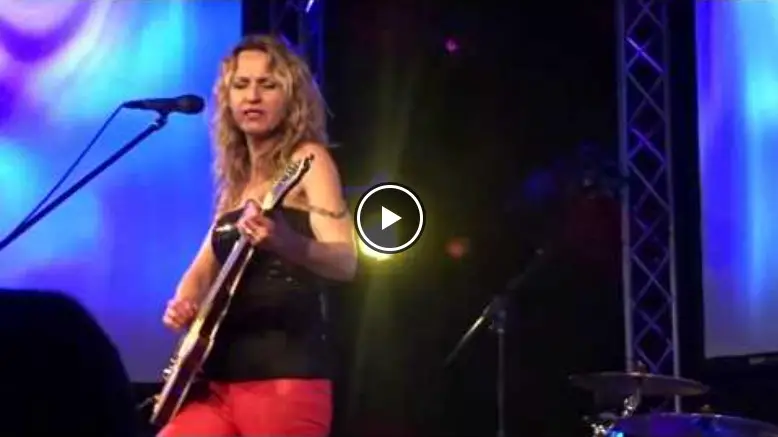 Ana Popovic – How’d You Learn to Shake it Like That