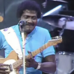 Albert Collins – The Moon is Full