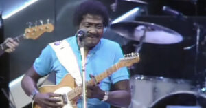 Albert Collins – The Moon is Full