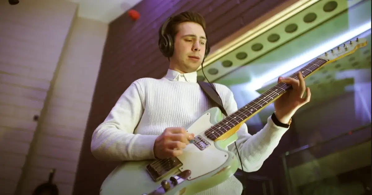 Laurence Jones – Got No Place To Go