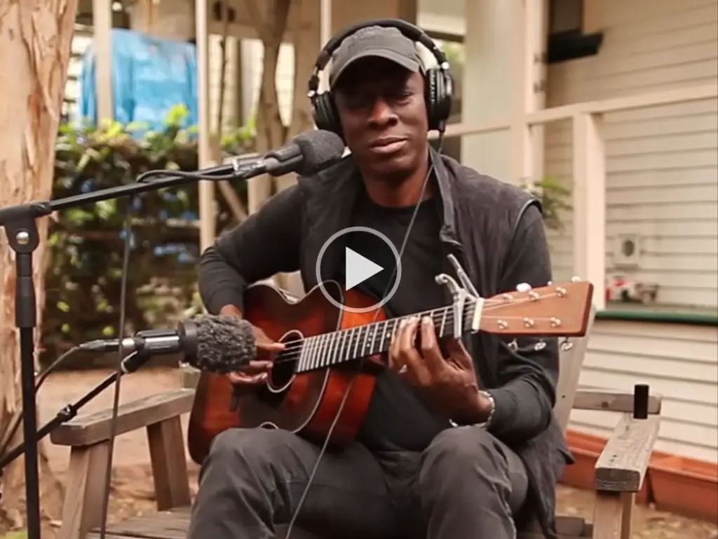 Keb Mo – Walking Blues (Robert Johnson)
