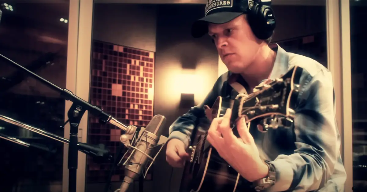 Joe Bonamassa – Driving Towards The Daylight