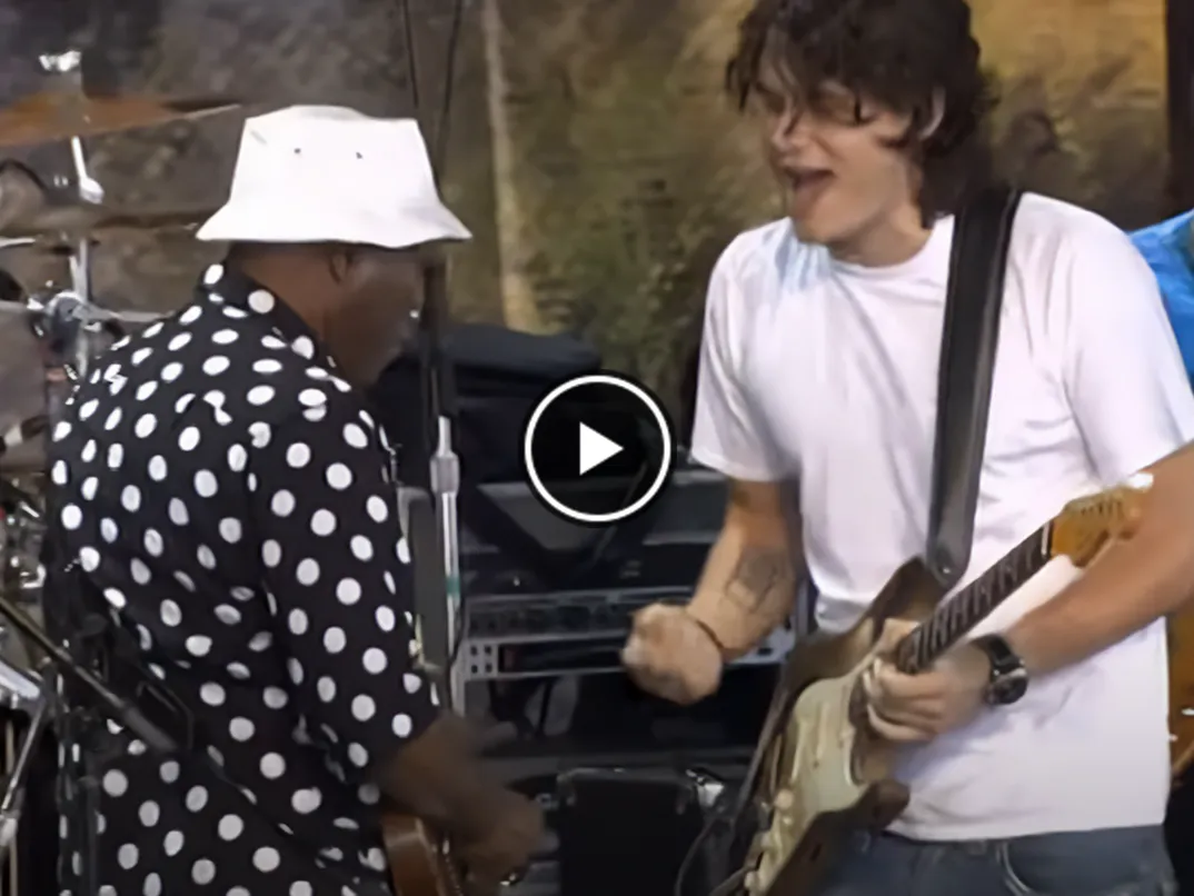 Buddy Guy & John Mayer – What Kind of Woman Is This?
