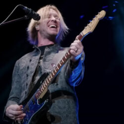 Kenny Wayne Shepherd Band - BLUE ON BLACK