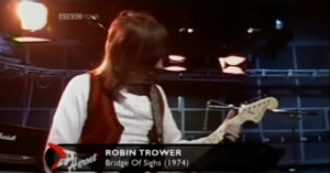 Robin Trower - Bridge Of Sighs