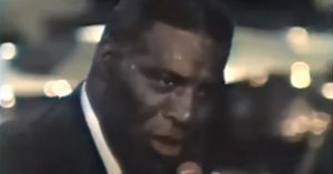 Howlin' Wolf - Smokestack Lightning