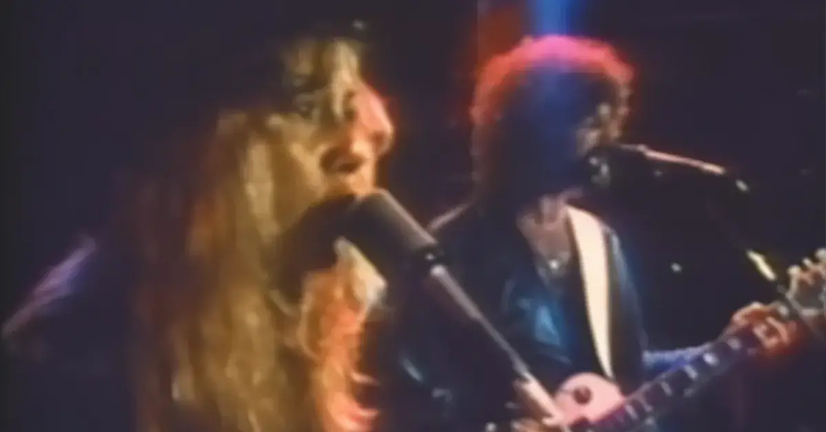Fleetwood Mac – “Go Your Own Way”: A Breakup Set to a Beat You Can’t Ignore