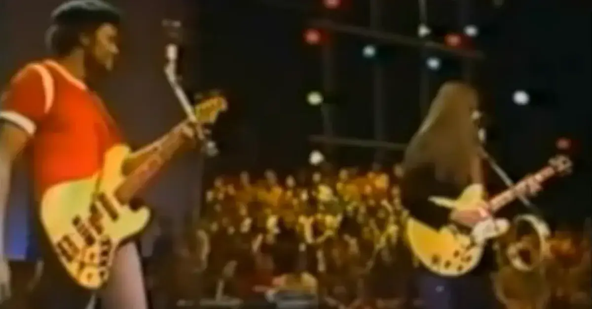 The Doobie Brothers – Takin’ It To The Streets