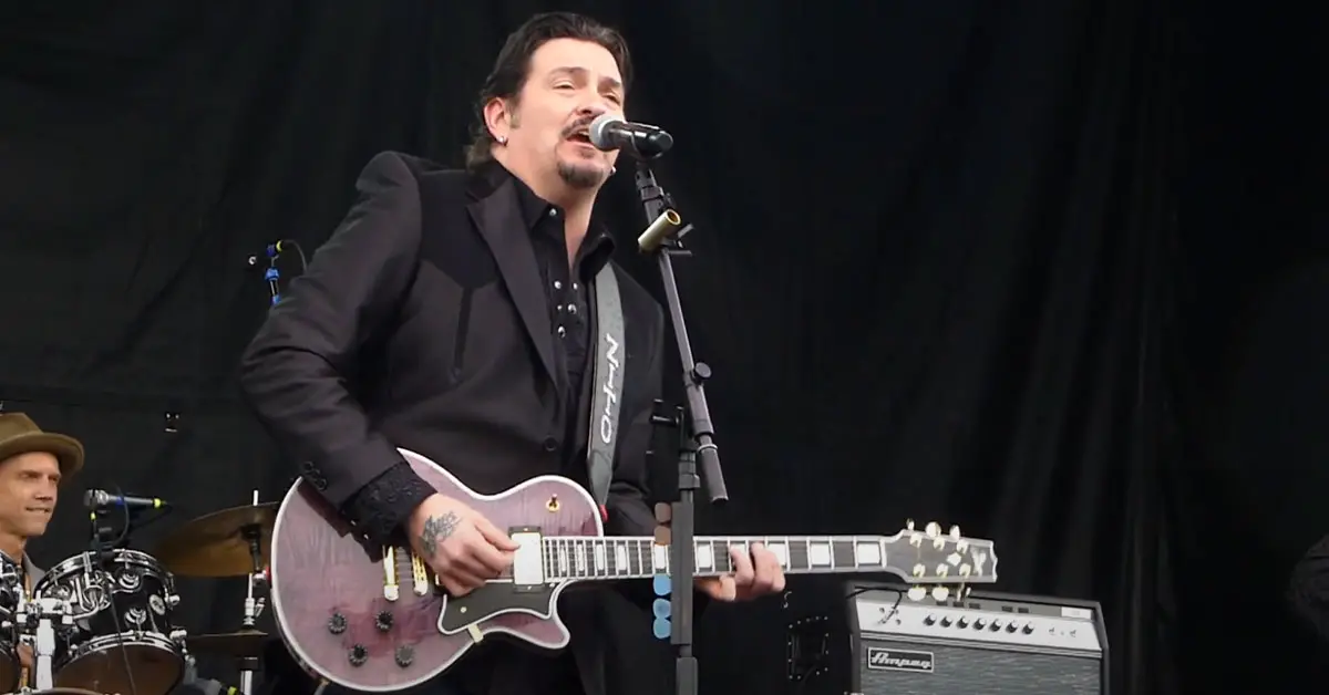 Mike Zito – I Wouldn’t Treat A Dog (The Way You Treated Me)