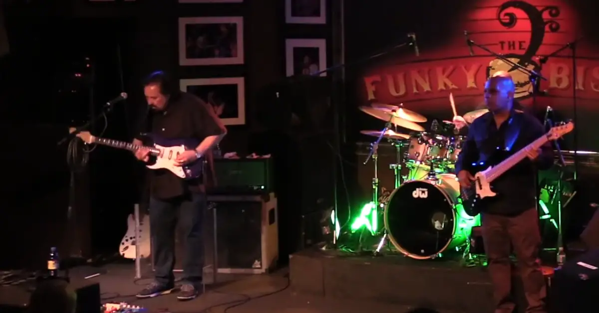 Coco Montoya – People Just Let Me Cry