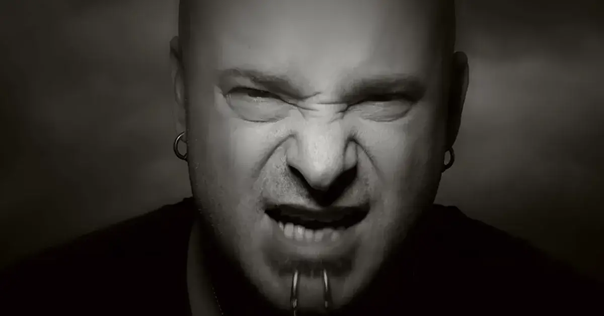 Disturbed – “The Sound of Silence”: A Haunting Reinvention of a Timeless Classic