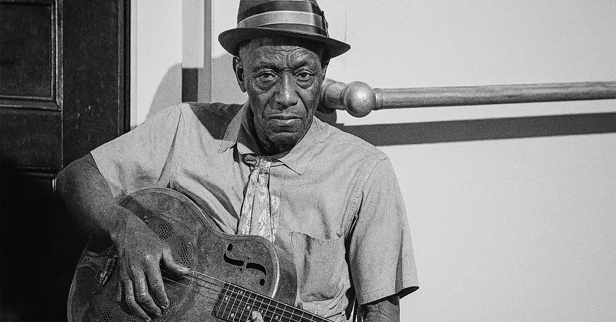 Son House – So Hard to Love Someone