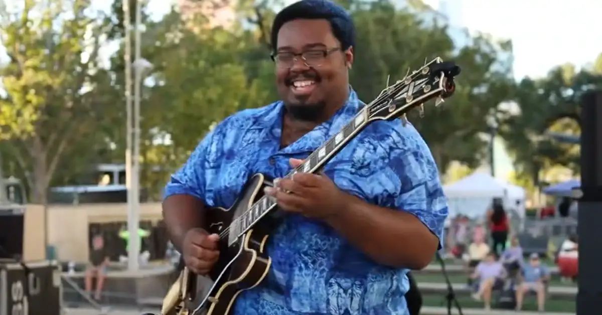 D.K. Harrell – I Just Want To Make Love To You